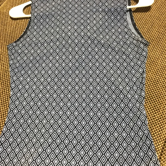 Express Top - Picture 3 of 4